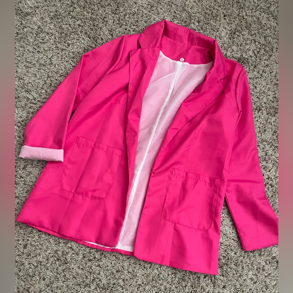 Size L pink Blazer